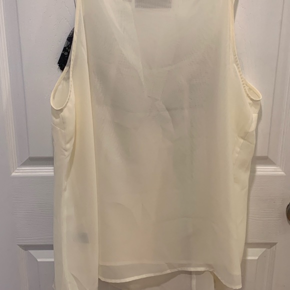 Off white shear tank top size 22/24 from Avenue - Picture 2 of 4